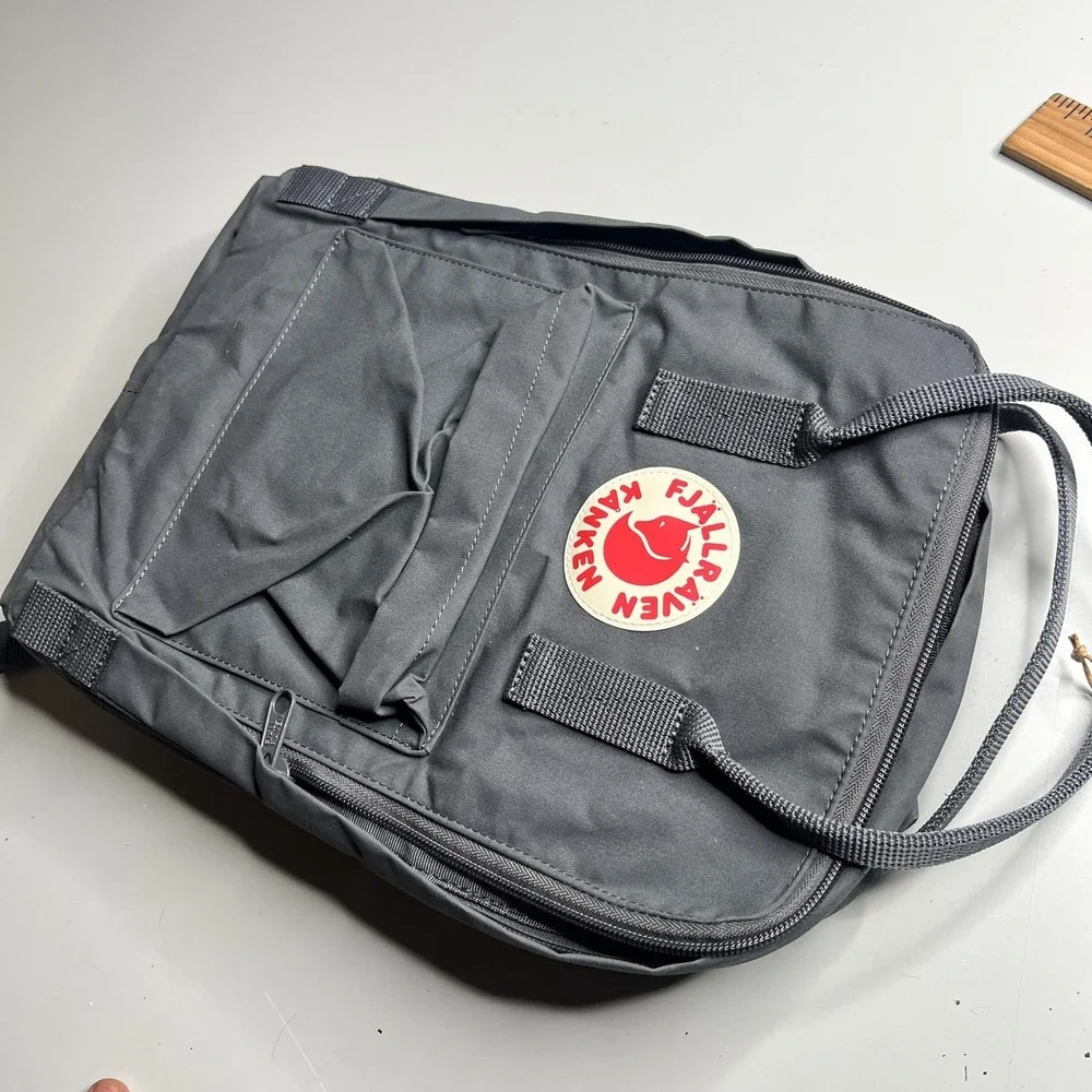 Fjallraven Kanken Laptop 13 Backpack Super Grey 27171 Padded Straps NWT